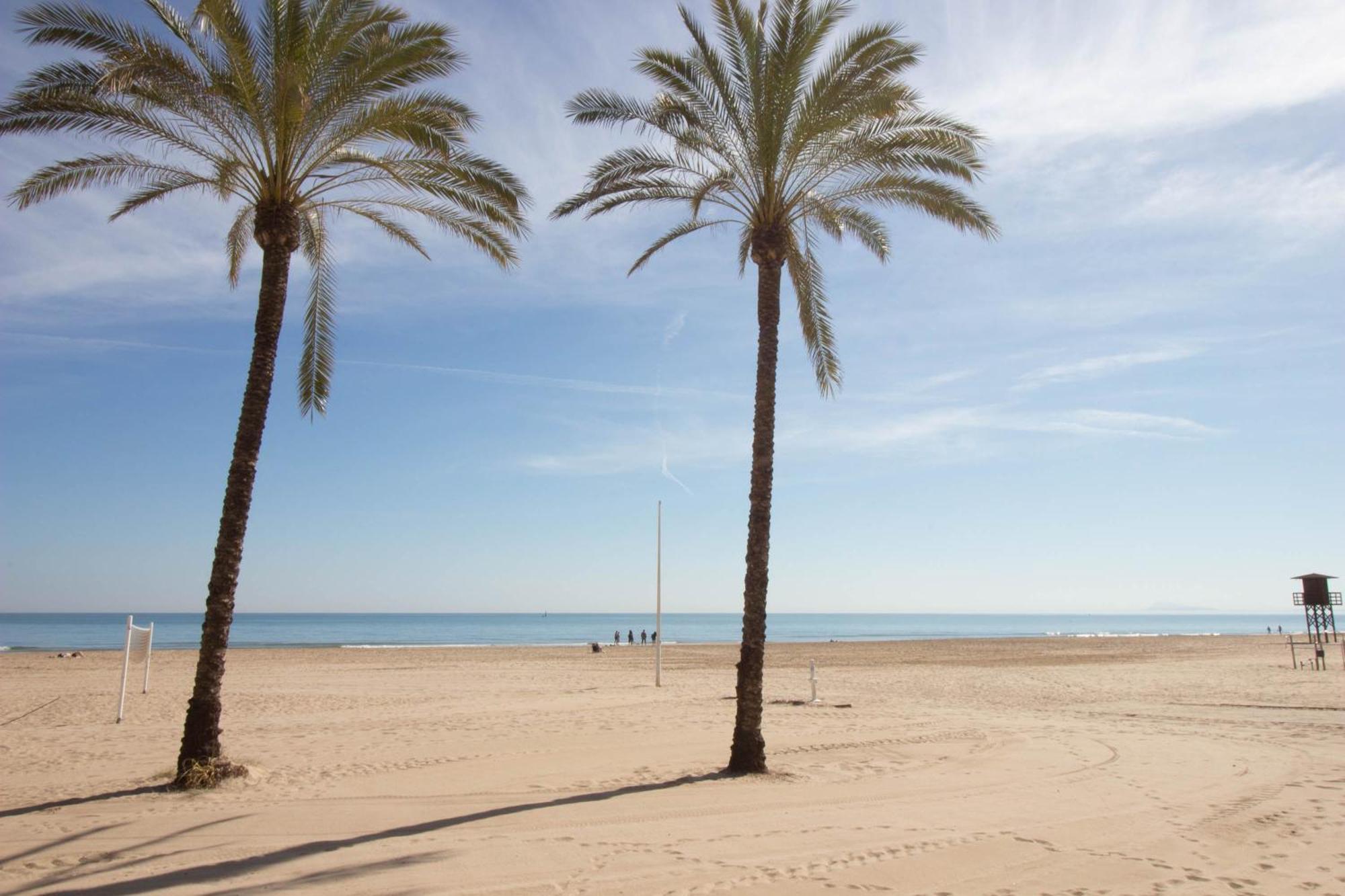 Cullera: Vistas Al Mar En En Centro De La Bahia Exterior foto